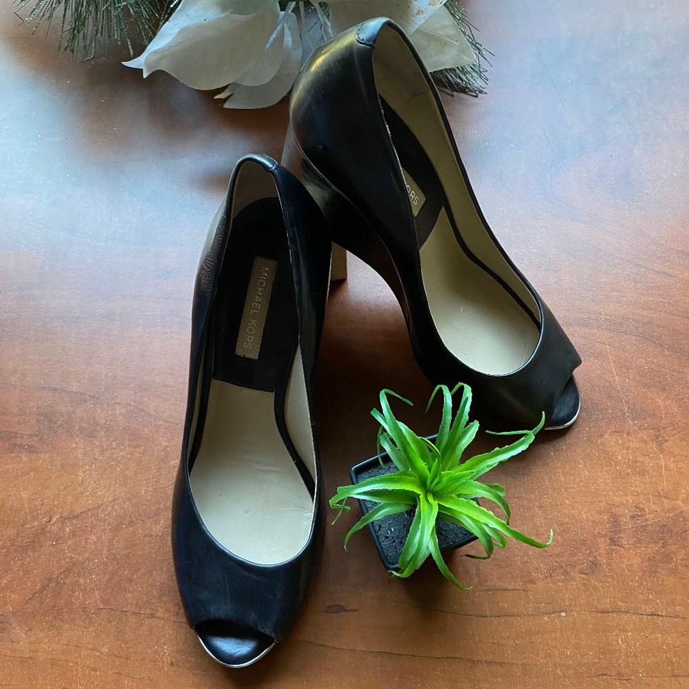 Women Leather Peep Toe Wedges Shoes Size 36.5